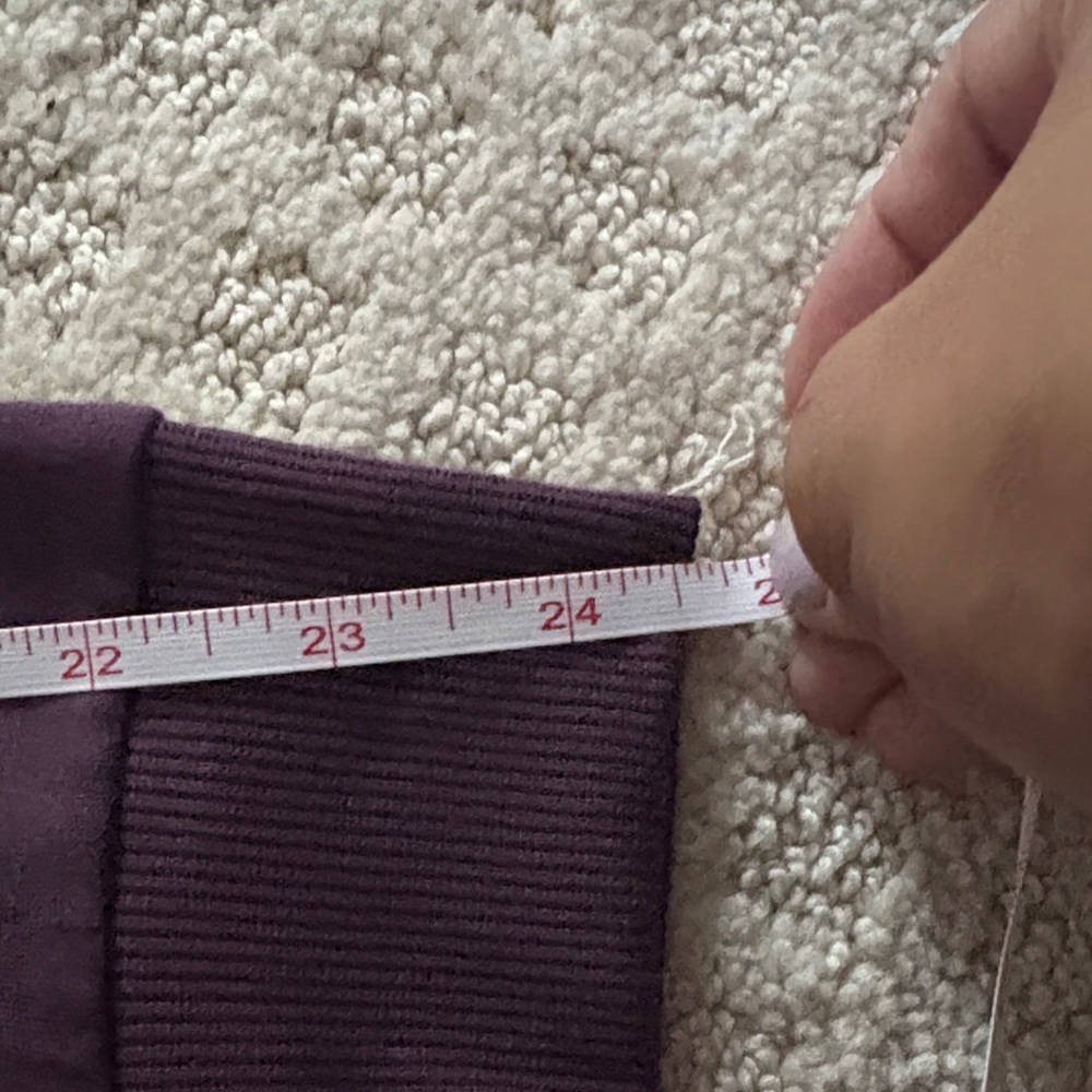Chic Burgundy Crisscross Back Sweatshirt - Picture 4 of 4